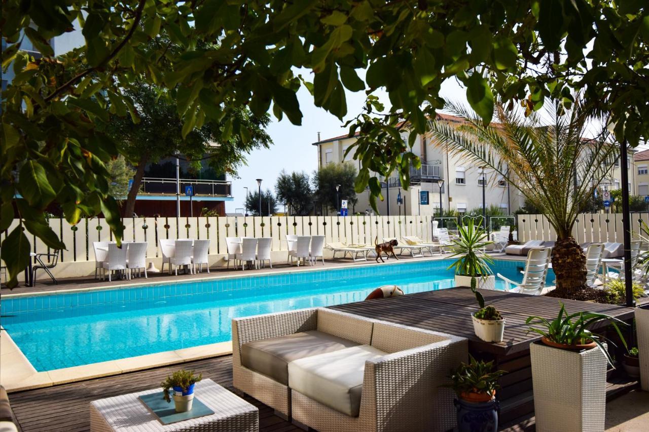Hotel Alba Misano Adriatico Exterior foto